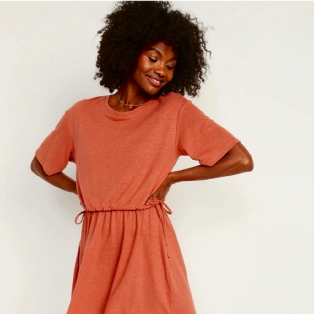 NWOT Old Navy waist-defined slub-knit salmon orange shirt dress